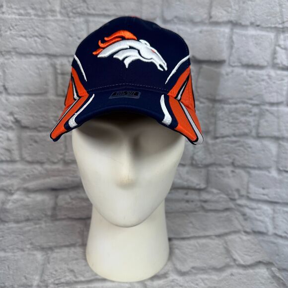 Denver Broncos Reebok NFL Authentic Sideline Hat NFL RBK NWT Fitted Stretch - Picture 2 of 7